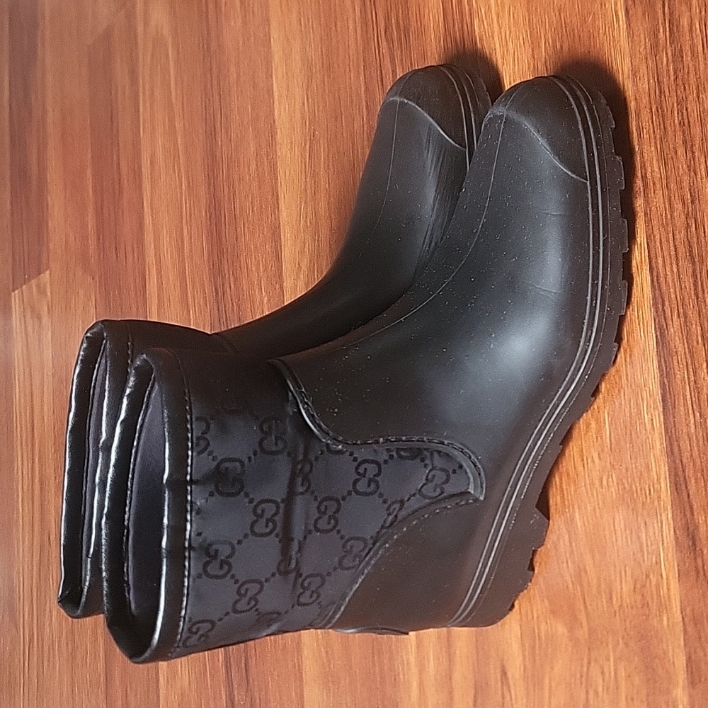 Gucci Ankle Rain boots
